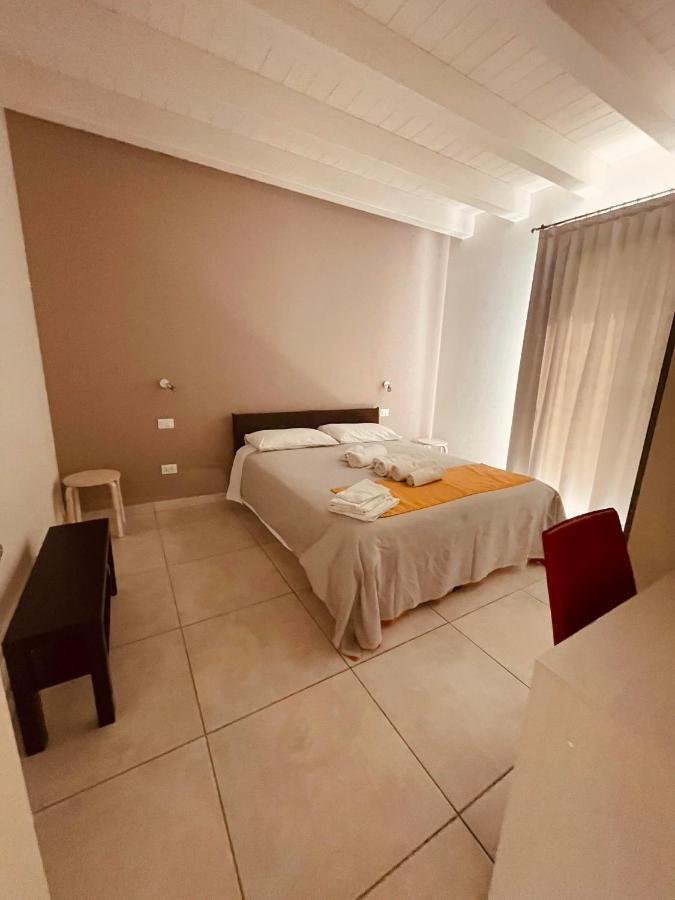 Couette-café Le Albare 3*